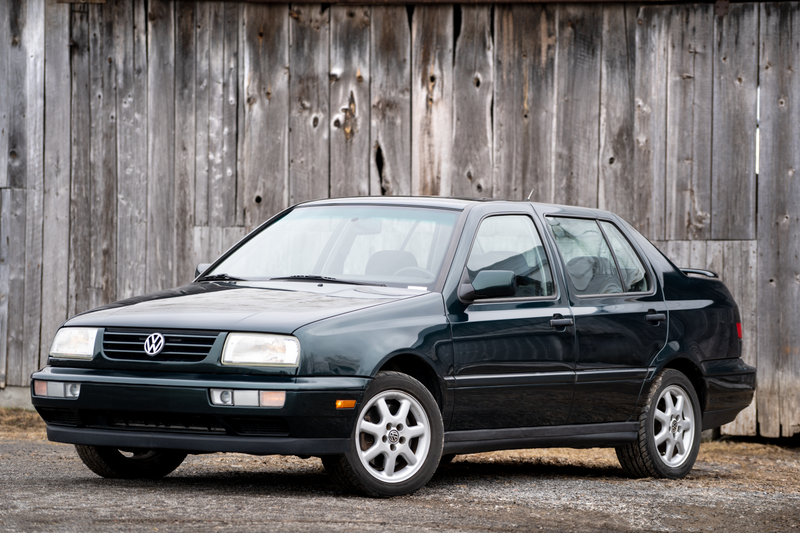 Illustration for article titled The Volkswagen Jetta GLX VR6 Was Ahead Of Its Time